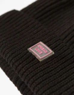 BERSHKA Beanie corto parche Negro Flash Sale