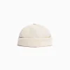 BERSHKA Beanie corto rib Crudo Discount