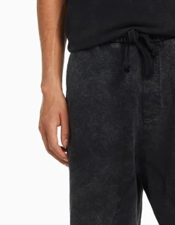 BERSHKA Bermuda felpa efecto lavado Blanco Discount