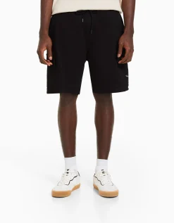 BERSHKA Bermuda jogger cargo Negro Clearance