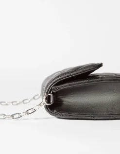BERSHKA Bolso acolchado asa cadena Blanco Online