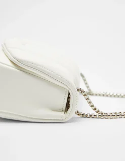 BERSHKA Bolso asa cadena acolchado vertical Blanco Outlet