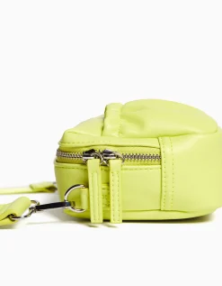 BERSHKA Bolso bandolera efecto piel detalle mariposa Lima Outlet