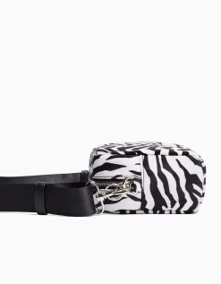 BERSHKA Bolso bandolera print cebra Negro Best