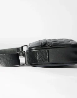 BERSHKA Bolso crossbody efecto damero Negro Best Sale