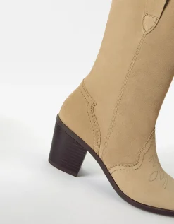 BERSHKA Botas cowboy tacón PIEL Arena Flash Sale