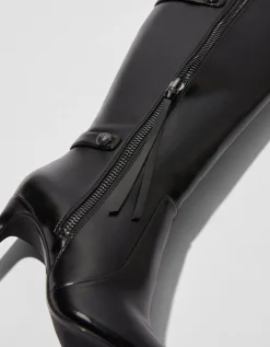 BERSHKA Botas tacón fino detalles metalizados Negro Outlet