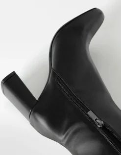 BERSHKA Botines de tacón ajustados Crudo Best Sale