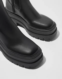 BERSHKA Botines plataforma ajustados Negro Hot