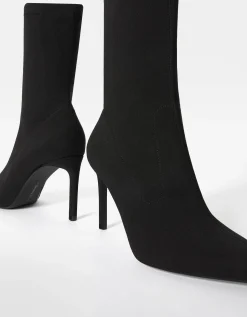 BERSHKA Botines tacón ajustados Negro Clearance