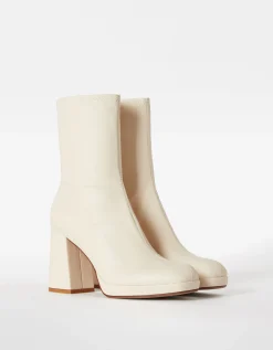 BERSHKA Botines tacón mini plataforma ajustados Crudo Discount