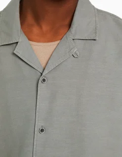 BERSHKA Camisa manga corta relaxed fit rústica Blanco Discount