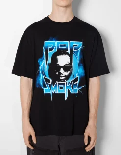 BERSHKA Camiseta boxy fit Pop Smoke Negro Store