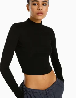BERSHKA Camiseta cuello alto manga larga Blanco roto Fashion
