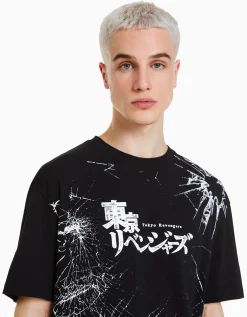 BERSHKA Camiseta manga corta boxy fit TOKYO REVENGERS Negro Best