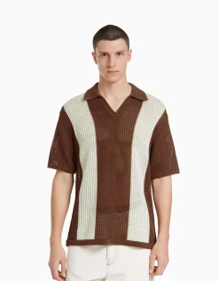 BERSHKA Camiseta manga corta cuello polo punto rayas Marrón Fashion