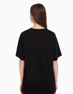 BERSHKA Camiseta manga corta print Darling in the Franxx Negro Clearance