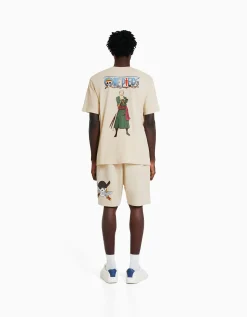 BERSHKA Camiseta manga corta regular fit print One Piece Camel Best