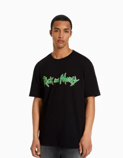 BERSHKA Camiseta manga corta regular fit print RickMorty Blanco Cheap
