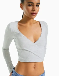BERSHKA Camiseta manga larga cruzada Gris Best