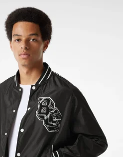 BERSHKA Cazadora ligera efecto nylon varsity Rojo Best
