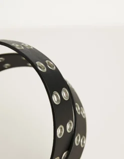 BERSHKA Cinturón con eyelets metálicos Negro Fashion