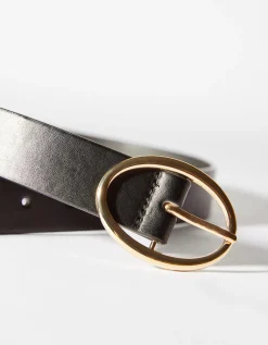 BERSHKA Cinturón liso efecto piel Negro Sale