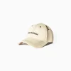 BERSHKA Gorra bordado Arena Fashion