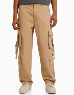 BERSHKA Jeans cargo cintas Camel Store