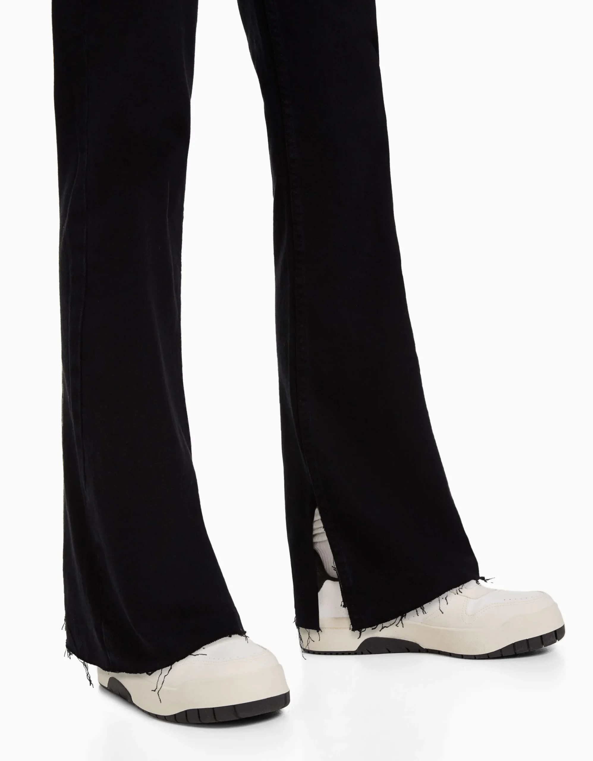 BERSHKA Jeans confort abertura lateral Azul Sale