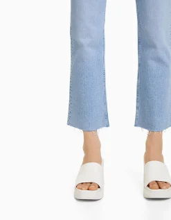 BERSHKA Jeans cropped flare Azul Clearance