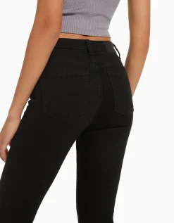BERSHKA Jeans flare Negro Outlet