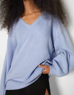BERSHKA Jersey cuello pico Azul Sale