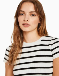 BERSHKA Jersey manga corta rib Crudo Shop