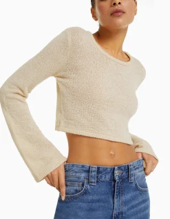 BERSHKA Jersey rústico cuello redondo Crudo New