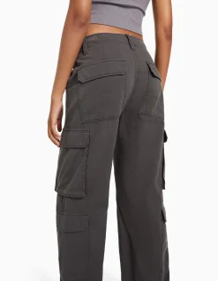 BERSHKA Pantalón cargo sarga multipocket ajustable Gris Discount