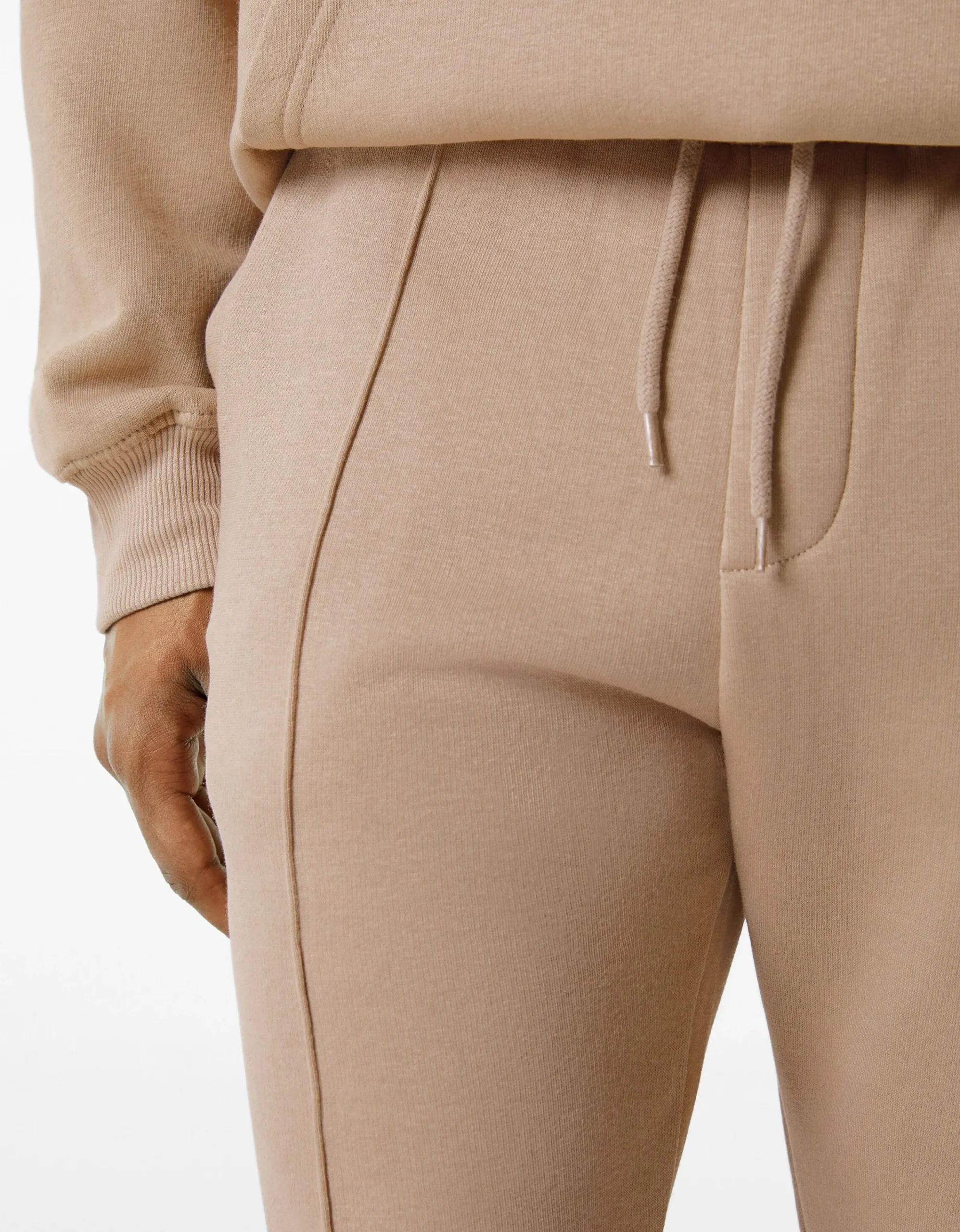 BERSHKA Pantalón felpa jogger Camel New