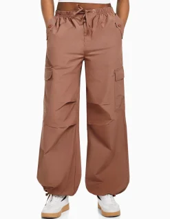 BERSHKA Pantalón jogger cargo parachute Azul lavado Online