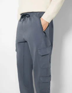 BERSHKA Pantalón jogger cargo slim Blanco roto Store