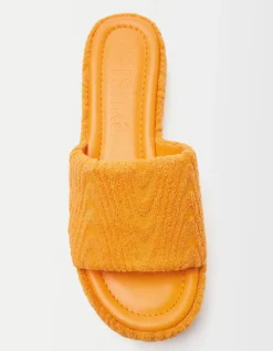 BERSHKA Sandalia plana toalla Naranja Sale