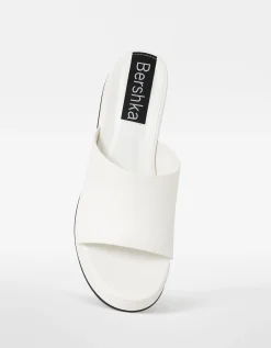 BERSHKA Sandalia plataforma Blanco Store