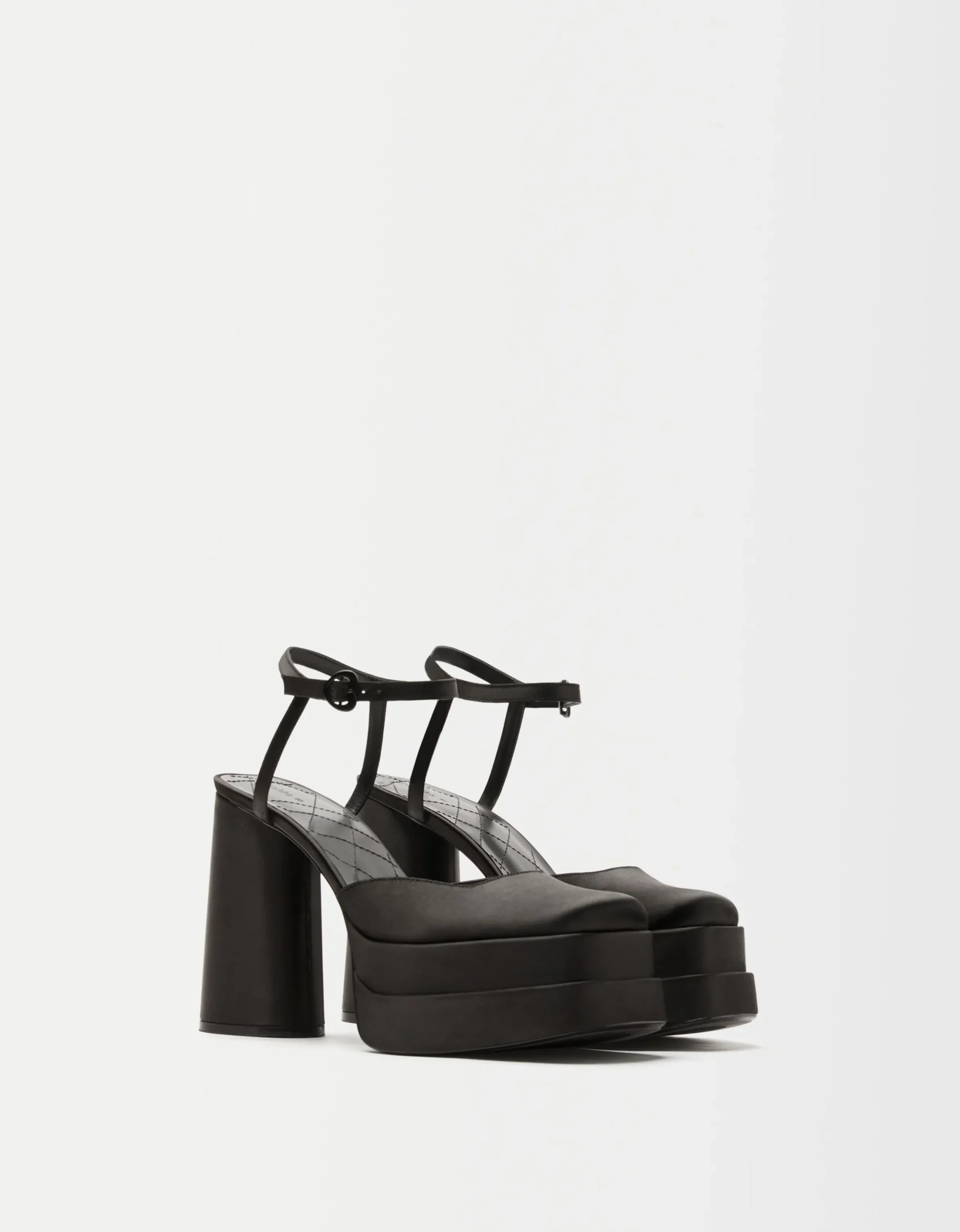 BERSHKA Sandalia tacón plataforma XL Negro Best