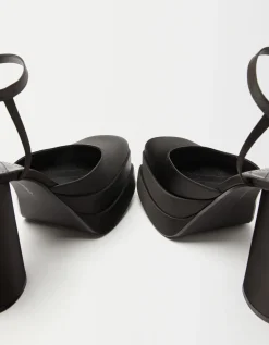 BERSHKA Sandalia tacón plataforma XL Negro Best