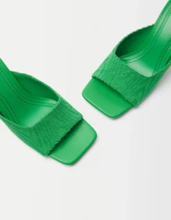 BERSHKA Sandalia tacón toalla Verde Discount