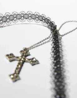 BERSHKA Set 2 collares choker lace cadena cruz Plata Outlet