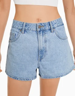 BERSHKA Short denim mom Azul Shop