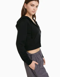 BERSHKA Sudadera cremallera capucha cropped Gris Store