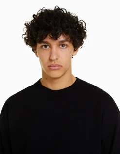 BERSHKA Sudadera cuello redondo Negro Best