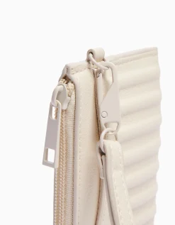 BERSHKA Tarjetero asa efecto piel Crudo Hot