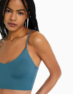 BERSHKA Top tirantes cropped Blanco Sale
